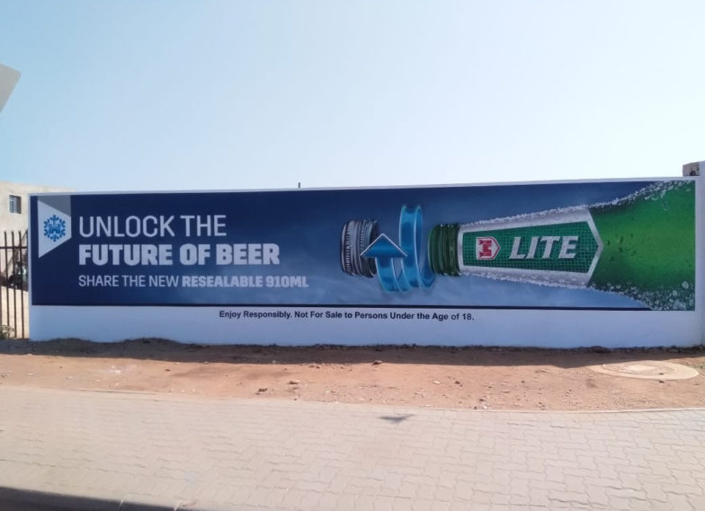 Ultra High Definition 3D Glow in the Dark Airbrushing